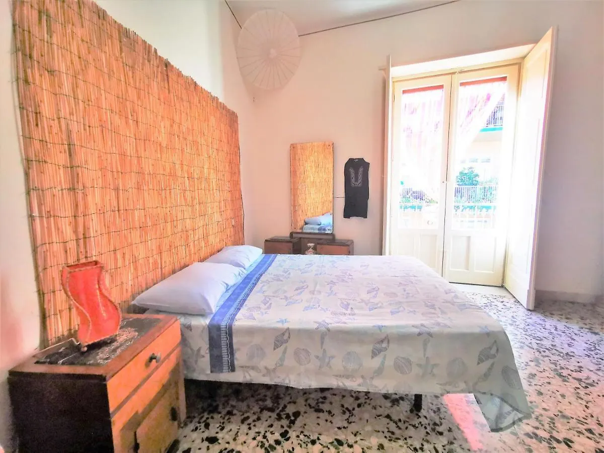 Appartamento Central Station House Cettina Catania Italia